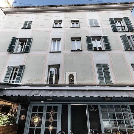 Apartament Cocooning Au Coeur De La Cite Imperiale Ajaccio (Corsica)
