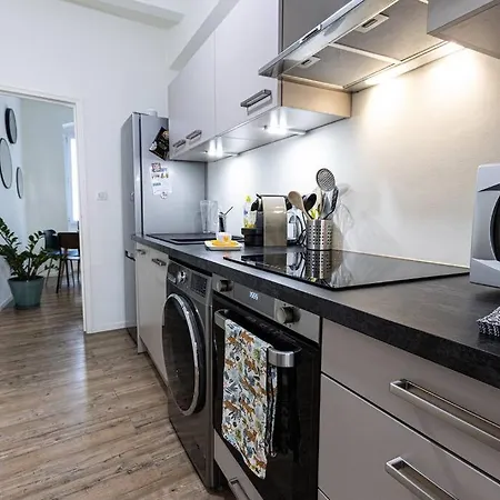 Cocooning Au Cœur De La Cité Impériale * Ajaccio (Corsica)