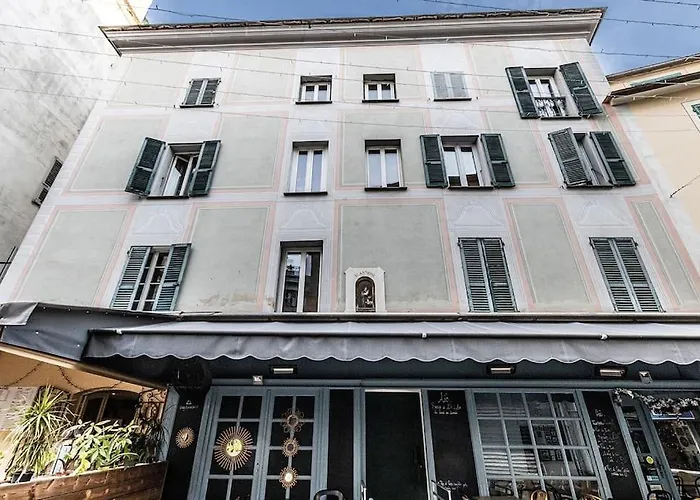 Apartment Cocooning Au Coeur De La Cite Imperiale Ajaccio (Corsica)