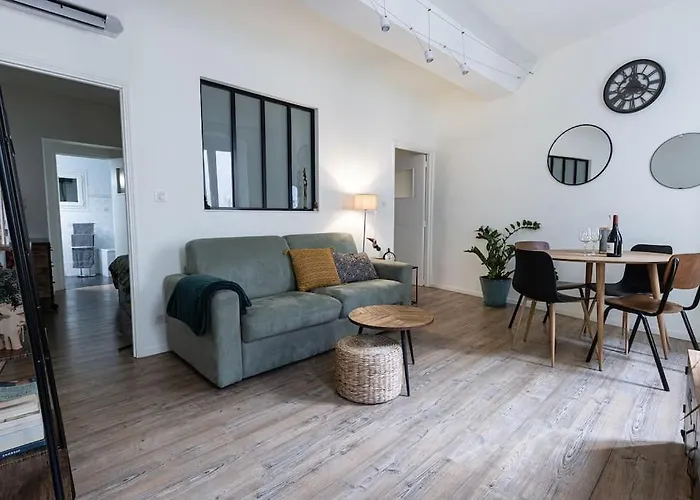 Cocooning Au Cœur De La Cité Impériale *